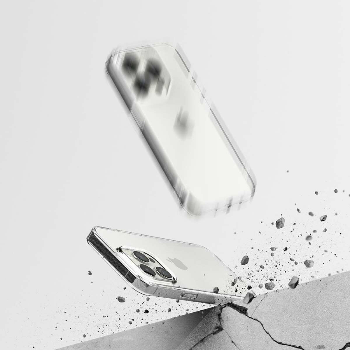 Kép 6/11 - Ringke iPhone 15 Pro Max vékony átlátszó tok