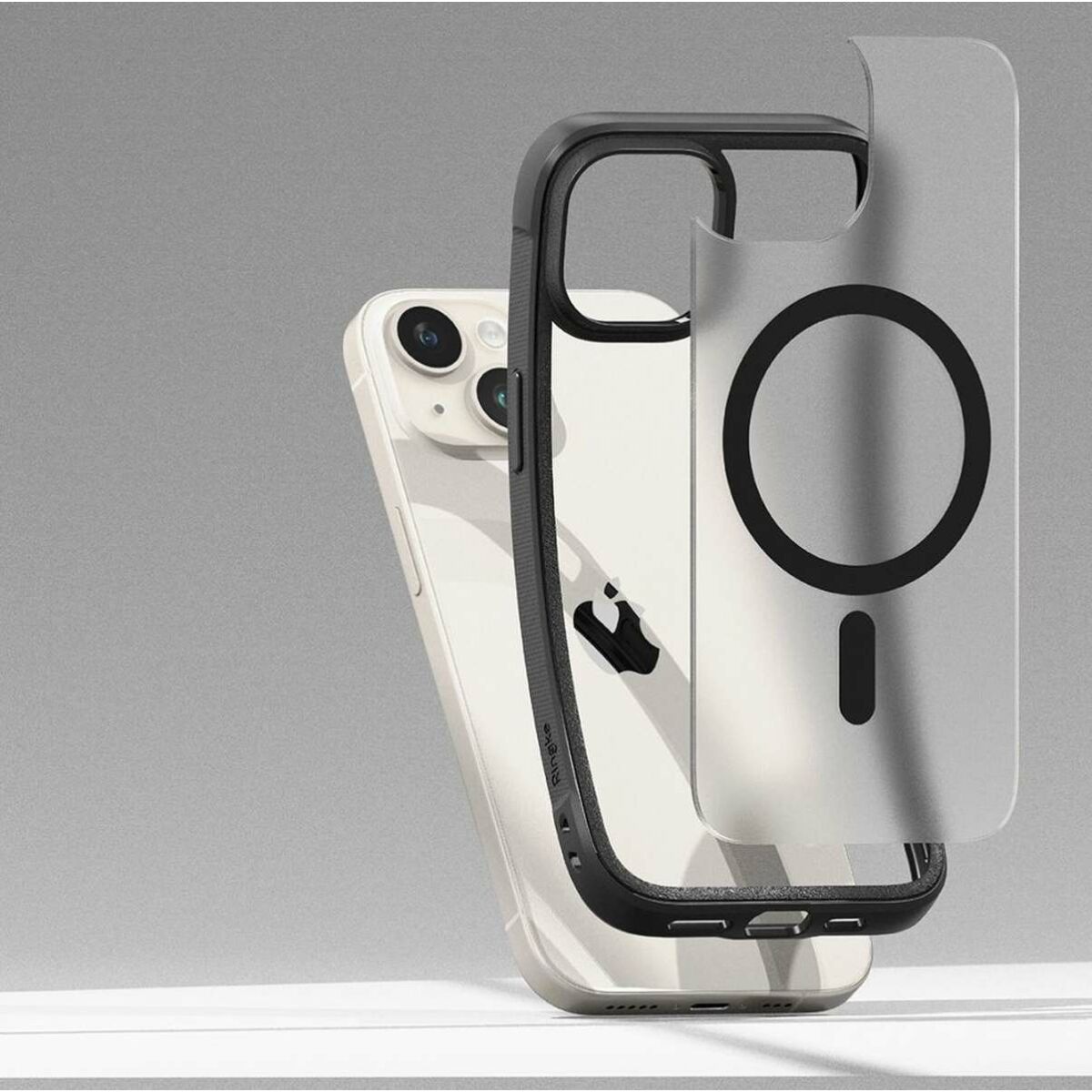 Kép 10/12 - Ringke iPhone 15 Fusion Bold mágneses matt átlátszó/fekete tok