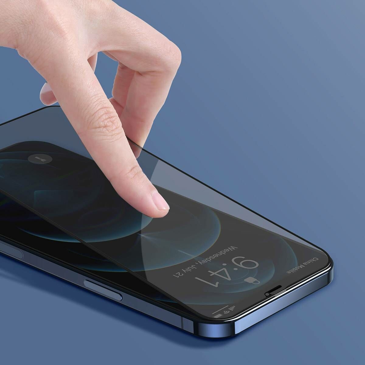 Kép 4/17 - Baseus iPhone 12 mini 0.3 mm, teljes felületre, edzett üveg, betekintés védelem (2db + keret), fekete (SGAPIPH54N-KR01)