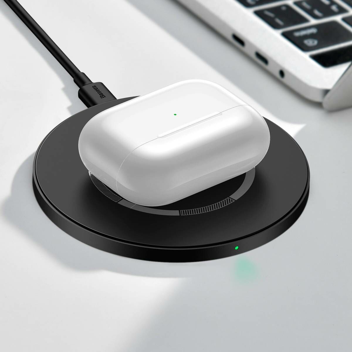 Baseus vezeték nélküli töltő, Simple Magnetic, iPhone 12 modellhez, 15W, fekete (WXJK-E01)