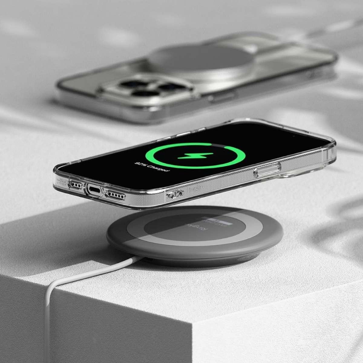 Kép 9/10 - Ringke iPhone 15 Pro vékony átlátszó tok