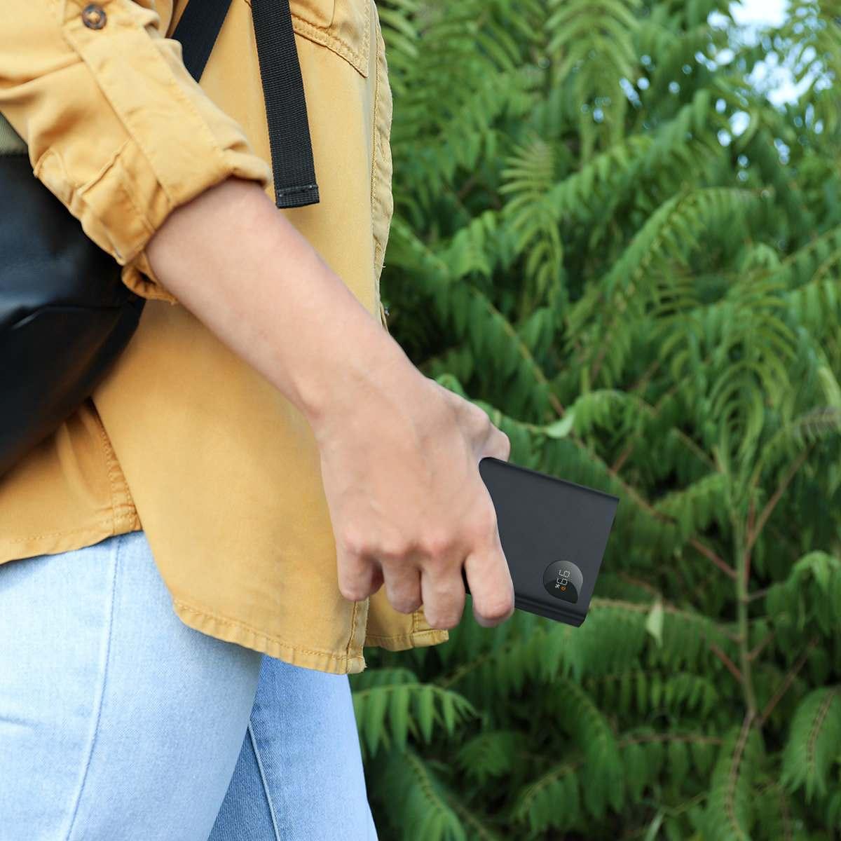 Kép 10/12 - Baseus Adaman2 külső akkumlátor digitális kijelzővel, PD 3.0, QC 3.0, SCP, 30W, 20000 mAh, fekete (PPAD050101)