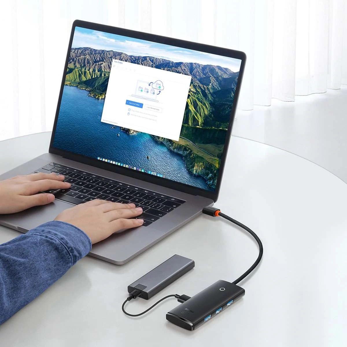 Kép 7/10 - Baseus HUB Lite 4-in-1 adapter (USB-A - 4xUSB-A 3.0 5Gb/s) 0.25m-es kábellel, fekete (WKQX030001)