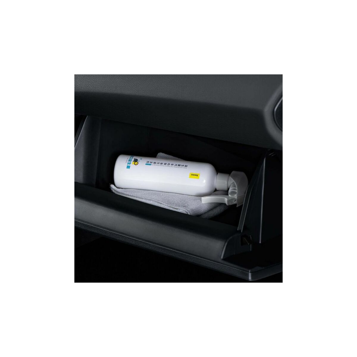 Kép 5/7 - Baseus Auto-care autótisztító spray törlőkendővel, fehér (CRYH000002)