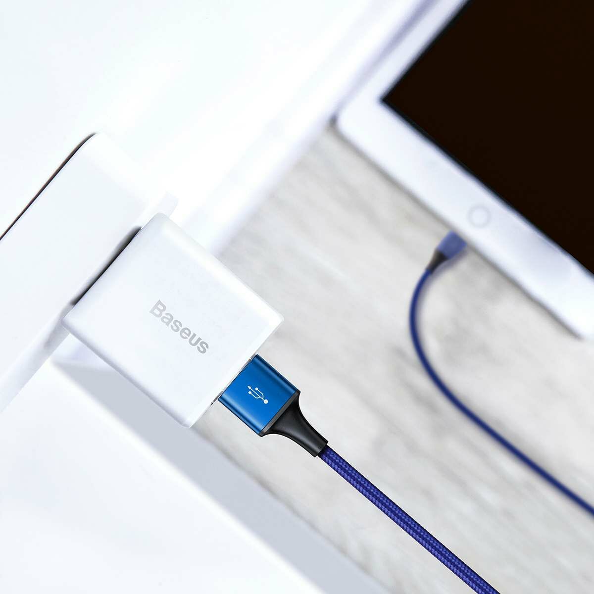 Kép 11/17 - Baseus Univerzális kábel, Rapid 3-in-1, USB - Type-C / Lightning / micro USB, 1.2m, kék (CAJS000003)